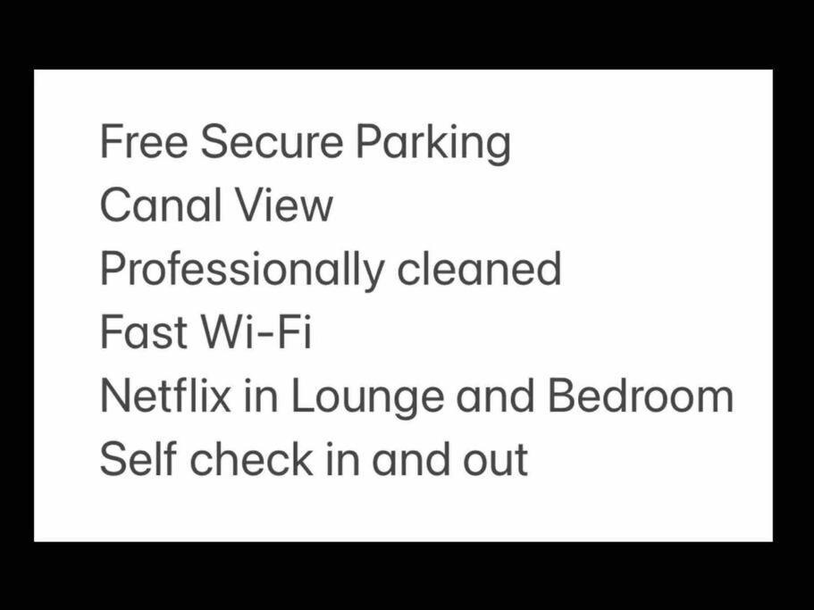 Cityfront Modern Apt Near City Centre/Etihad, Free Parking مانشستر المظهر الخارجي الصورة