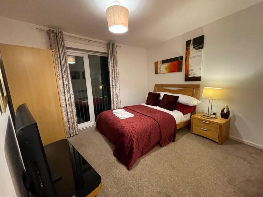 Cityfront Modern Apt Near City Centre/Etihad, Free Parking مانشستر المظهر الخارجي الصورة